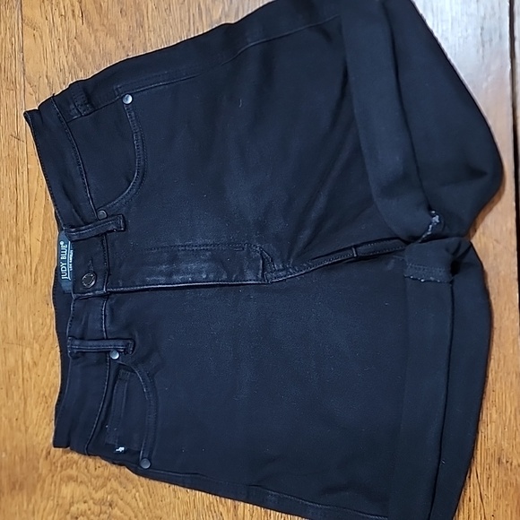 Judy Blue Pants - Judy Blue Black Denim Bermuda Length Shorts Medium